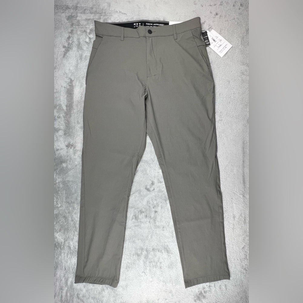 Projek Raw Tech Chino Pants Mens 34x30 Nylon 360 Stretch Breathable Wicking NWT